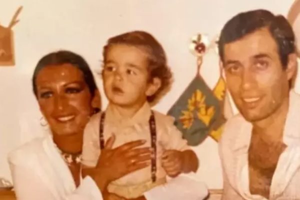 Gül Sunal, Eşi Kemal Sunal’ı Andı: “50 Yıl Bitti”